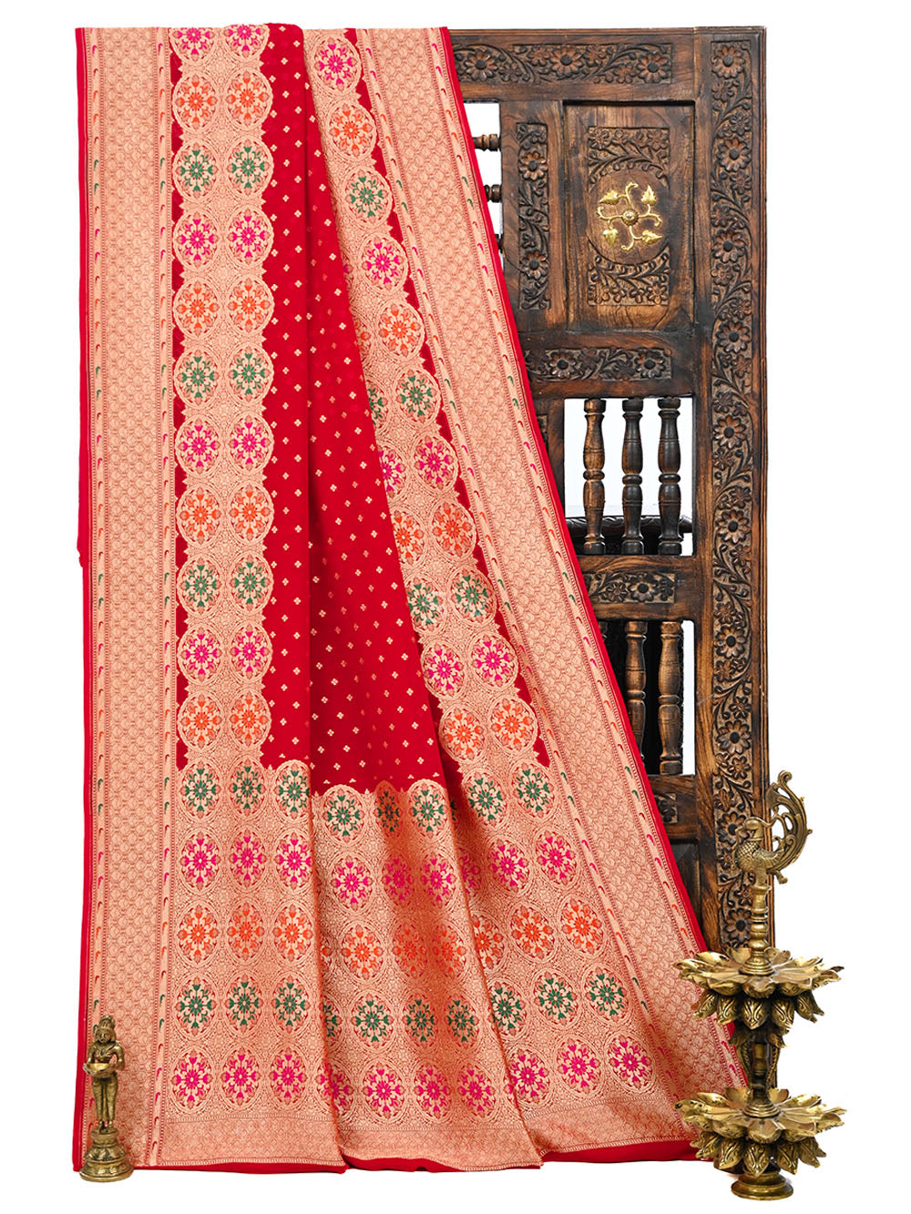 Red Booti Khaddi Georgette Handloom Banarasi Saree - Sacred Weaves