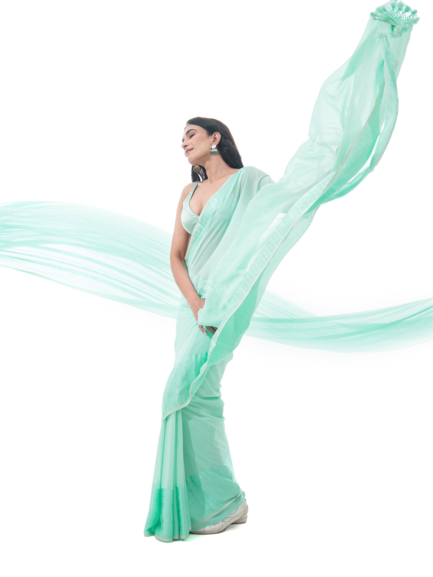 Sea Green Plain Satin Georgette Handloom Saree - Sacred Weaves