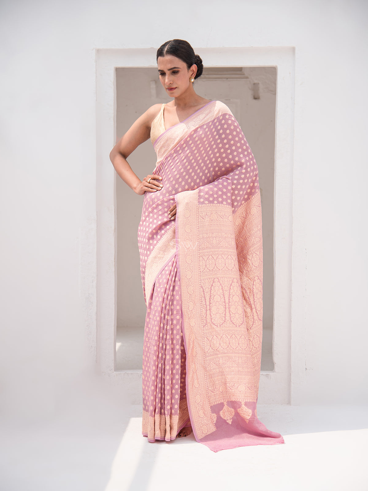 Pastel Pink Pure Crush Tissue Silk Handloom Banarasi Saree