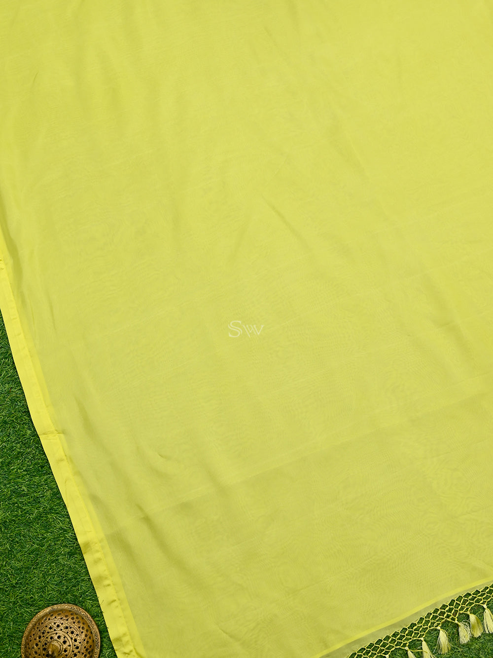 Lime Yellow Plain Silk Handloom Saree