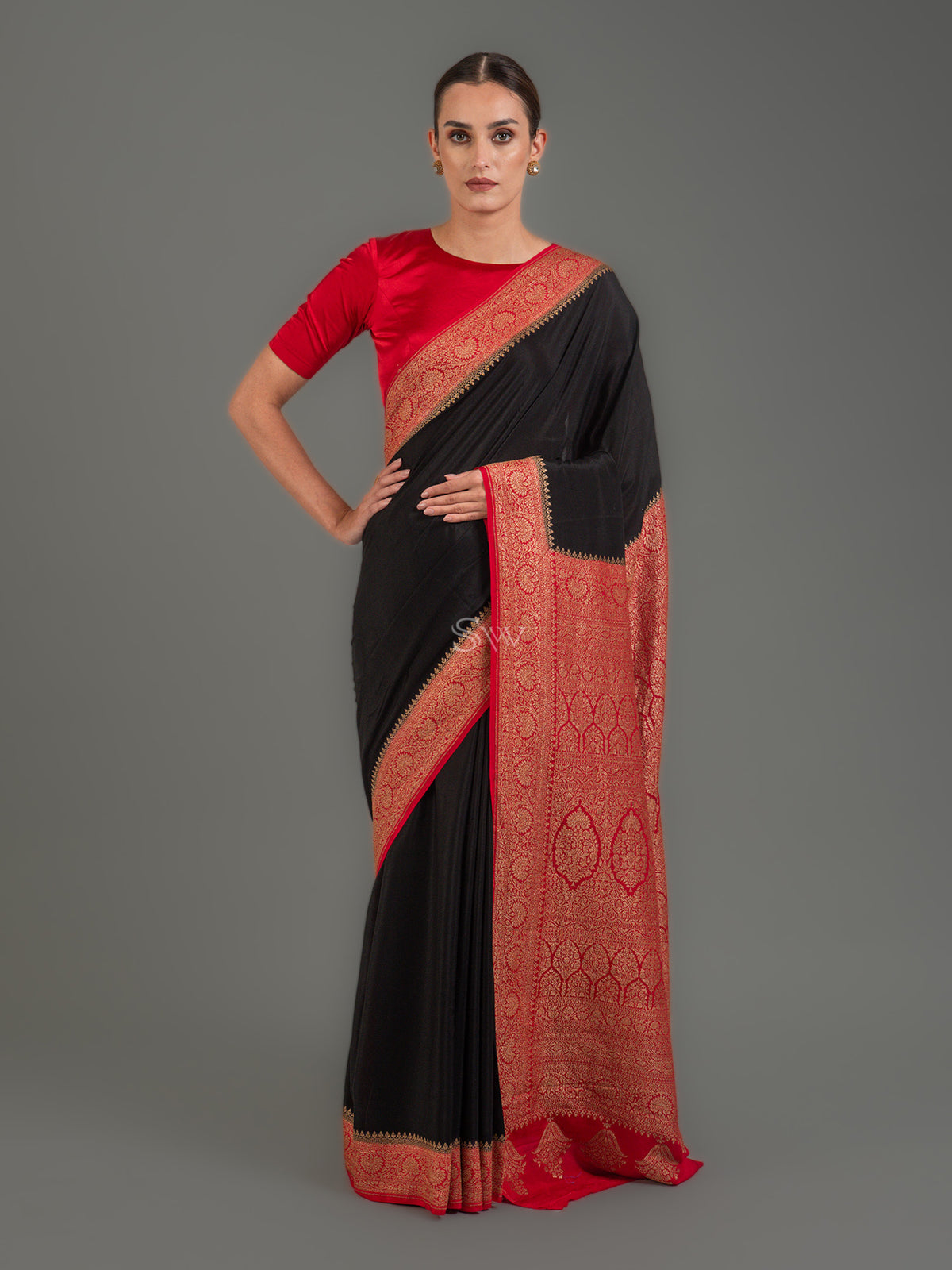 Black Plain Crepe Silk Handloom Banarasi Saree