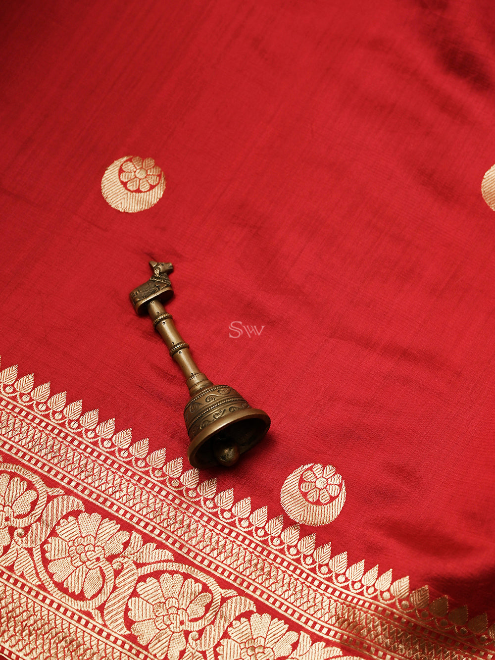 Maroon Booti Katan Silk Handloom Banarasi Saree - Sacred Weaves