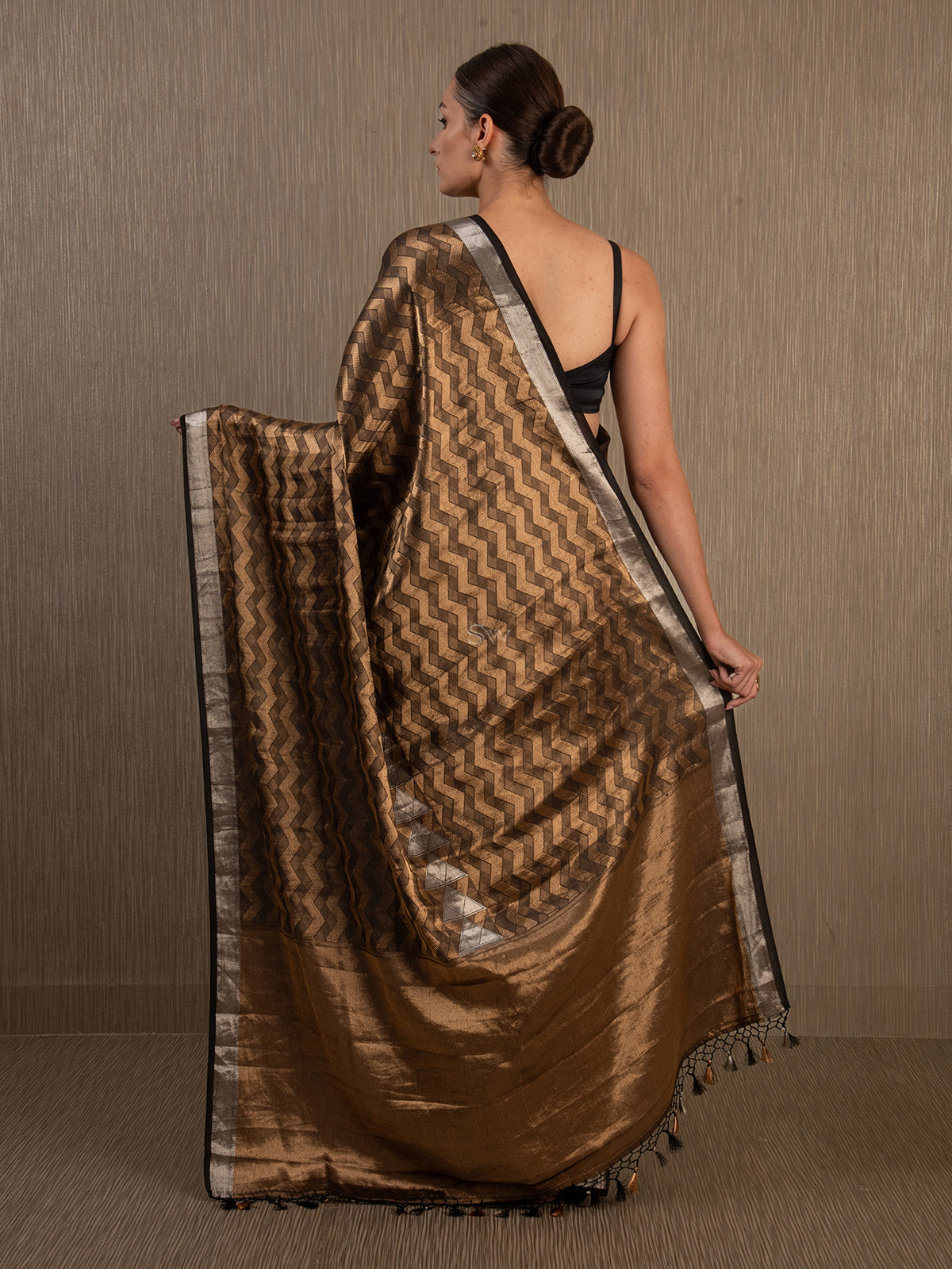 Black Tissue Brocade Handloom Banarasi Saree