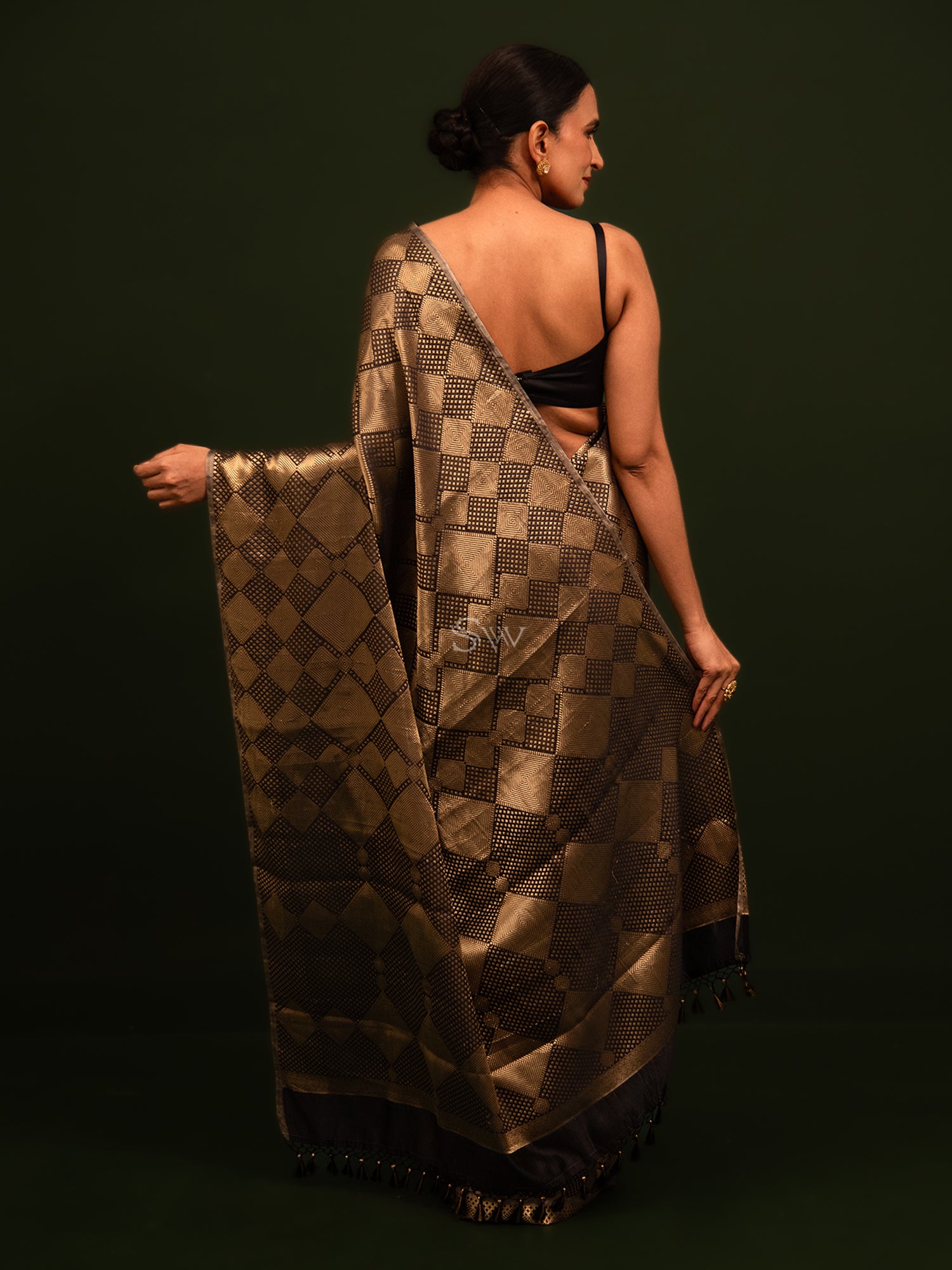 Black Brocade Tissue Brocade Handloom Banarasi Saree - Sacred Weaves