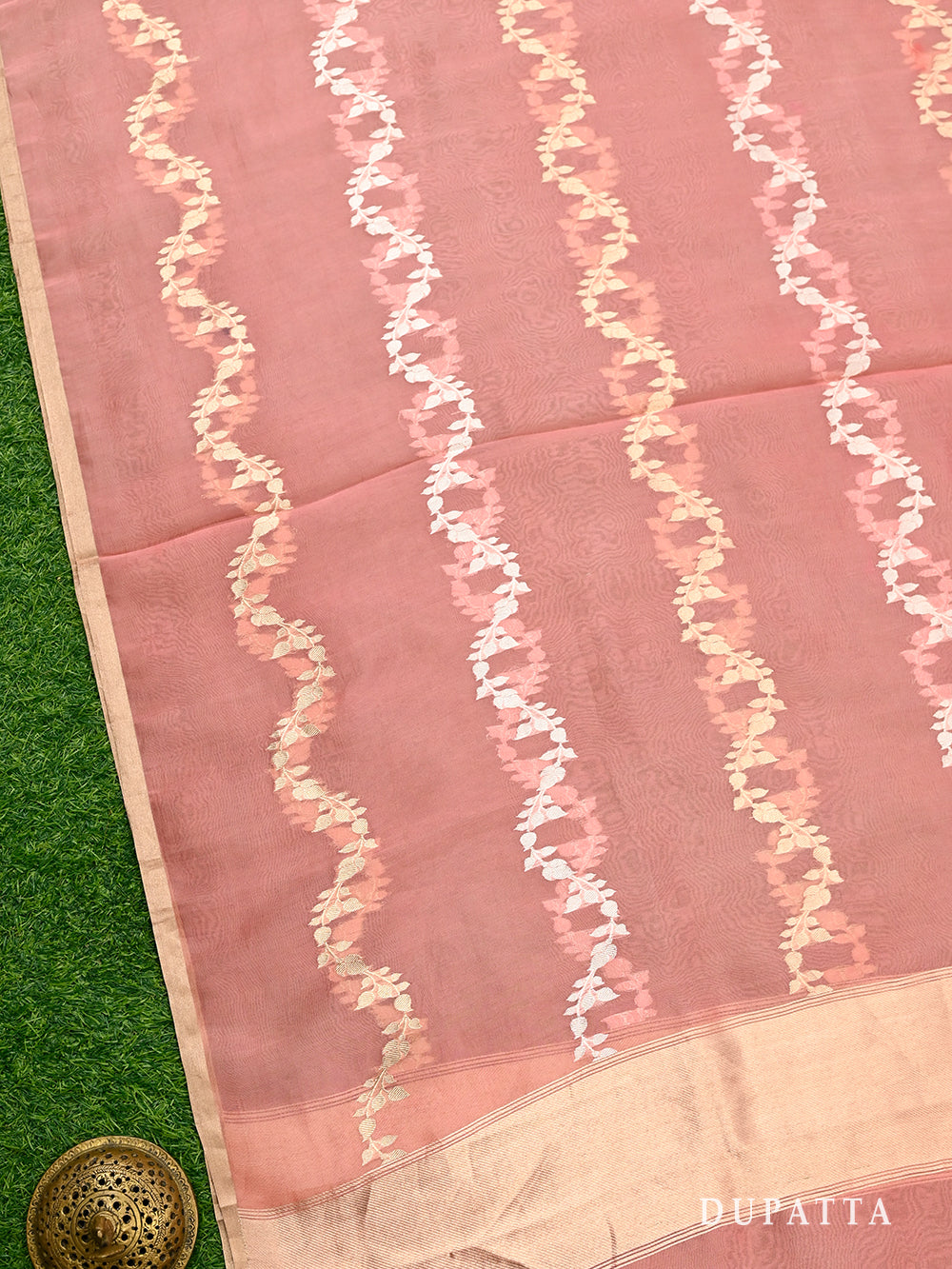 Pink Booti Linen Handloom Banarasi Suit