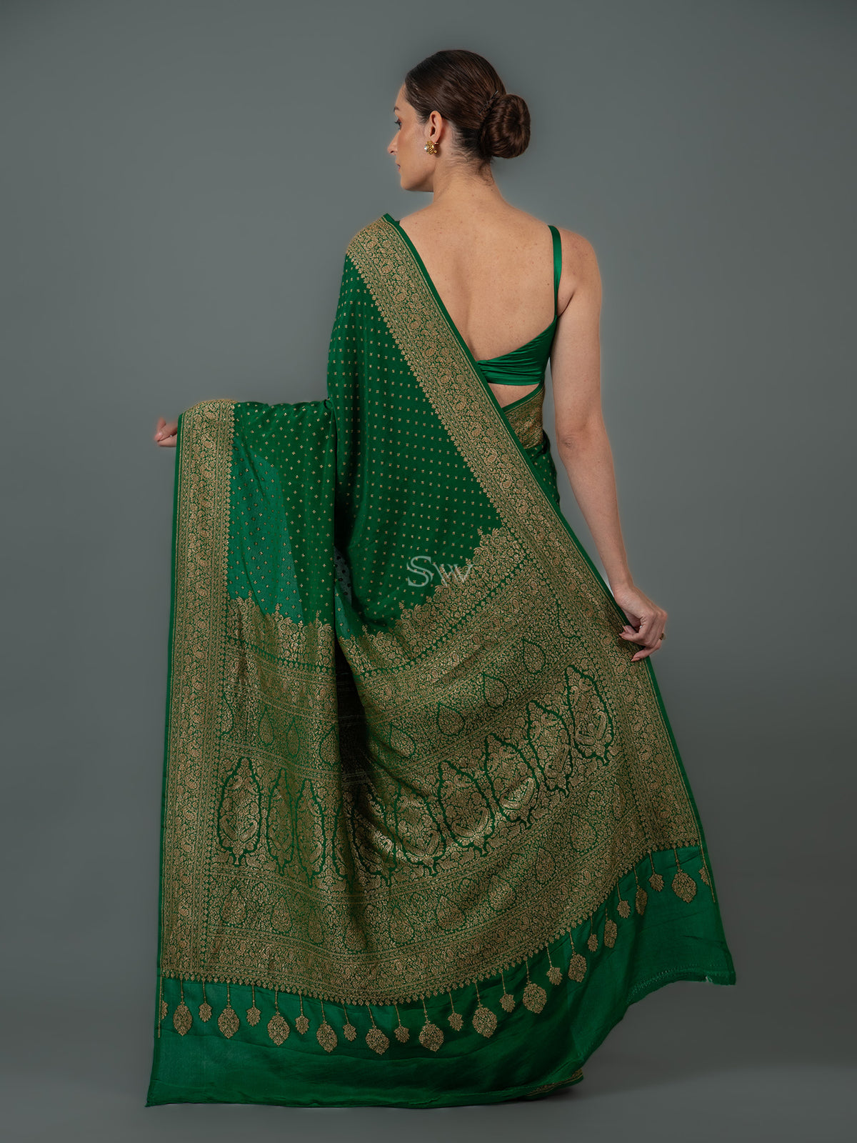 Bottle Green Booti Crepe Silk Handloom Banarasi Saree - Sacred Weaves