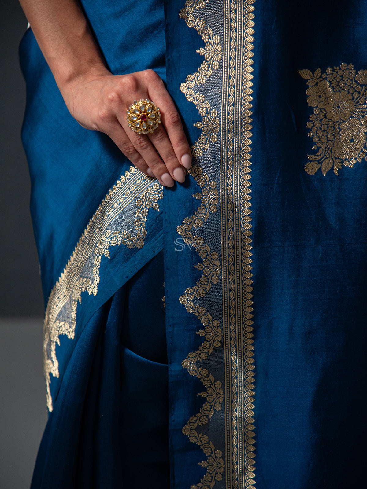 Midnight Blue Boota Organza Silk Handloom Banarasi Saree - Sacred Weaves