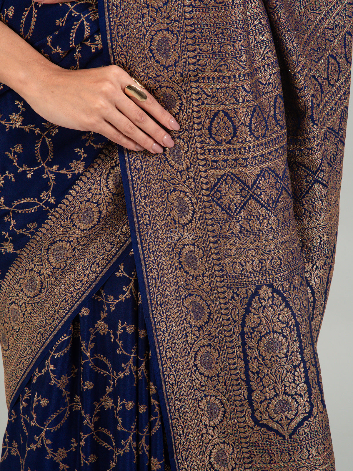 Dark Blue Jaal Crepe Silk Handloom Banarasi Saree - Sacred Weaves