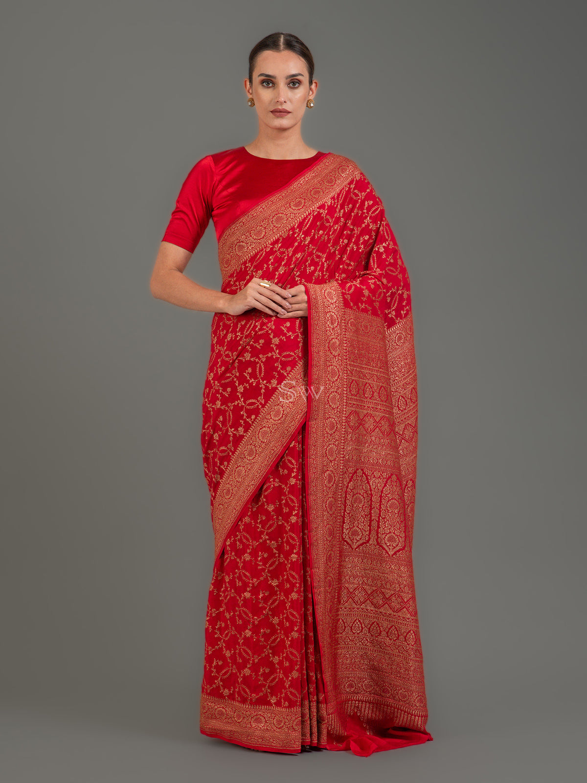 Red Jaal Crepe Silk Handloom Banarasi Saree - Sacred Weaves