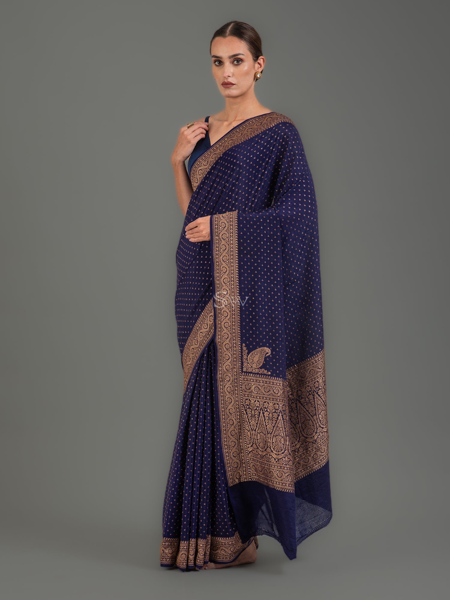 Navy Blue Booti Crepe Silk Handloom Banarasi Saree - Sacred Weaves