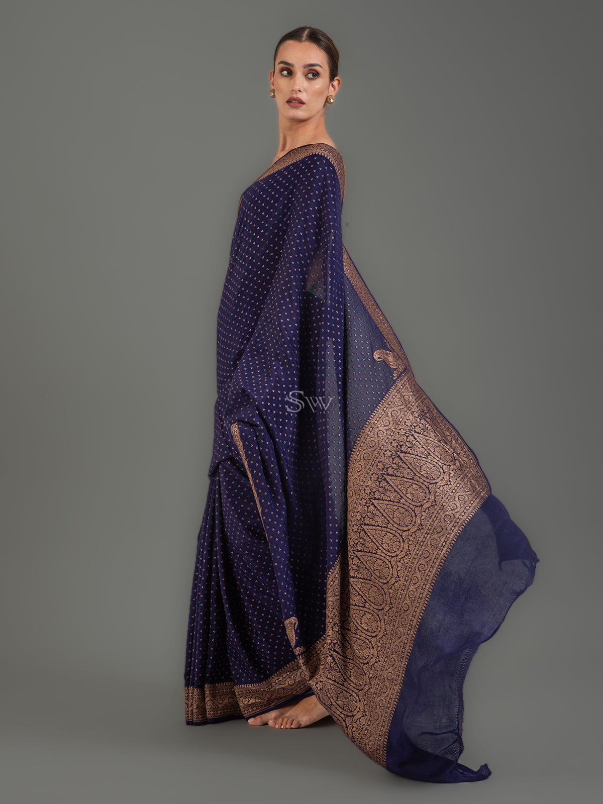 Navy Blue Booti Crepe Silk Handloom Banarasi Saree - Sacred Weaves