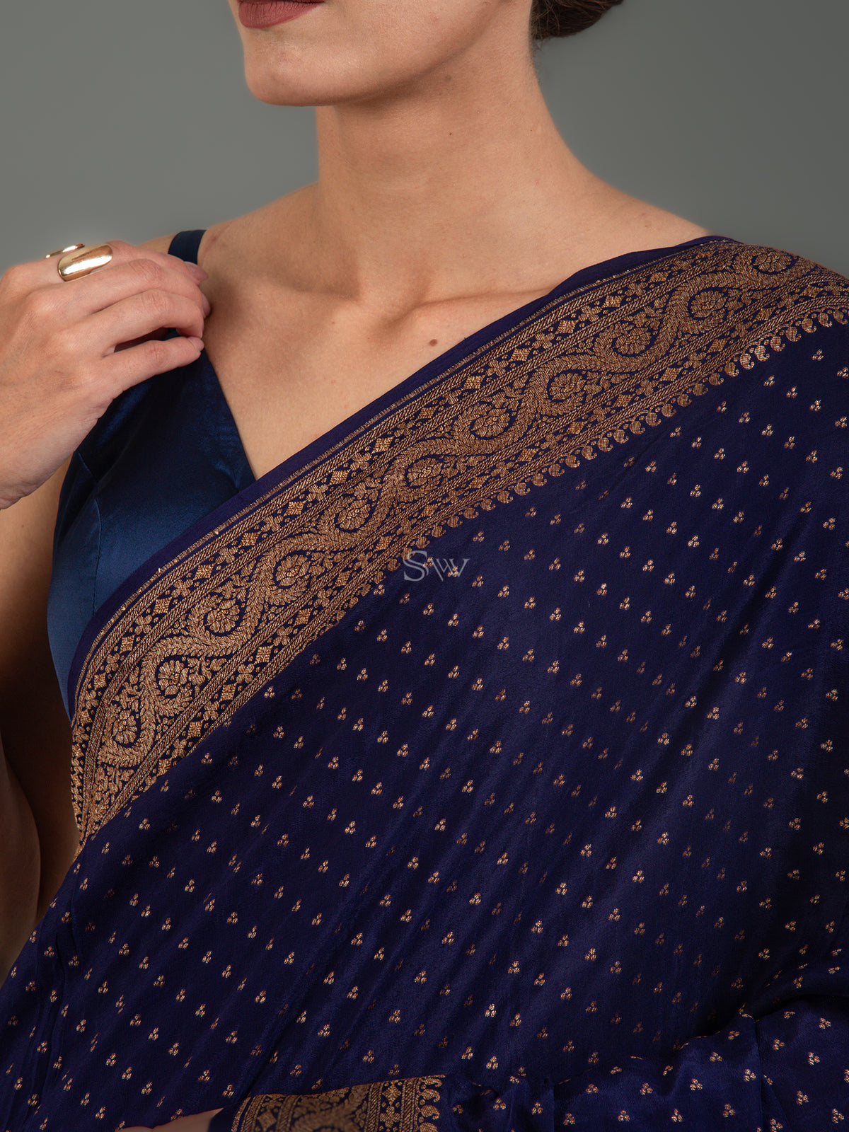 Navy Blue Booti Crepe Silk Handloom Banarasi Saree - Sacred Weaves