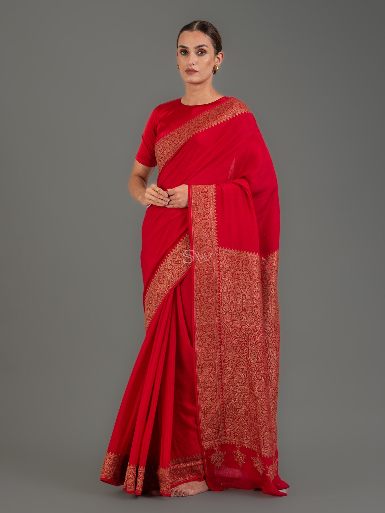 Red Plain Crepe Silk Handloom Banarasi Saree - Sacred Weaves