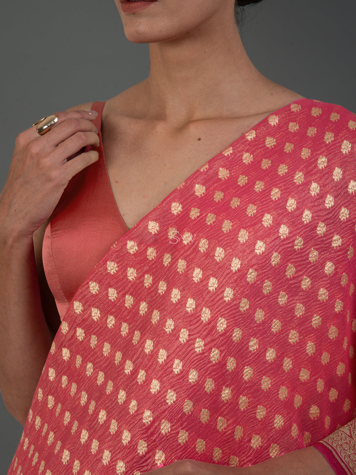 Pastel Peach Tissue Silk Handloom Banarasi Saree - Sacred Weaves