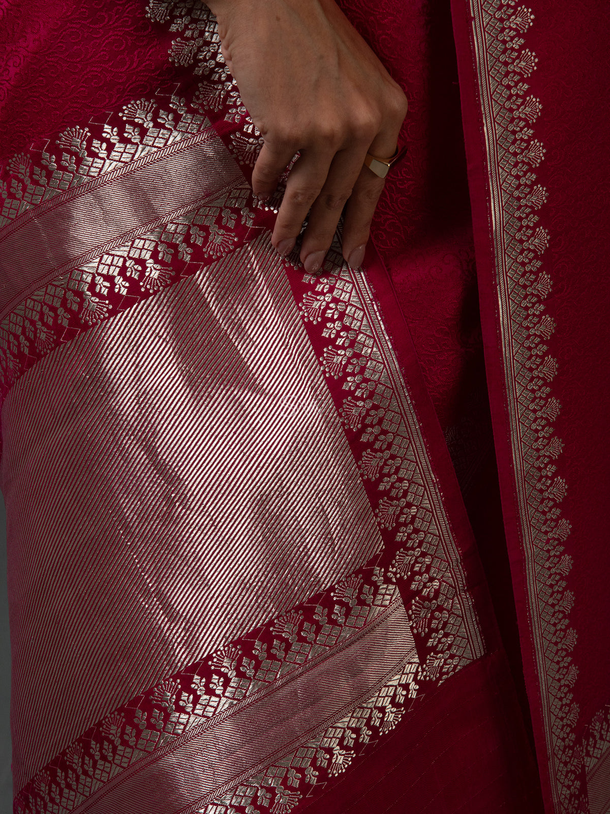 Magenta Satin Tanchoi Handloom Banarasi Saree - Sacred Weaves