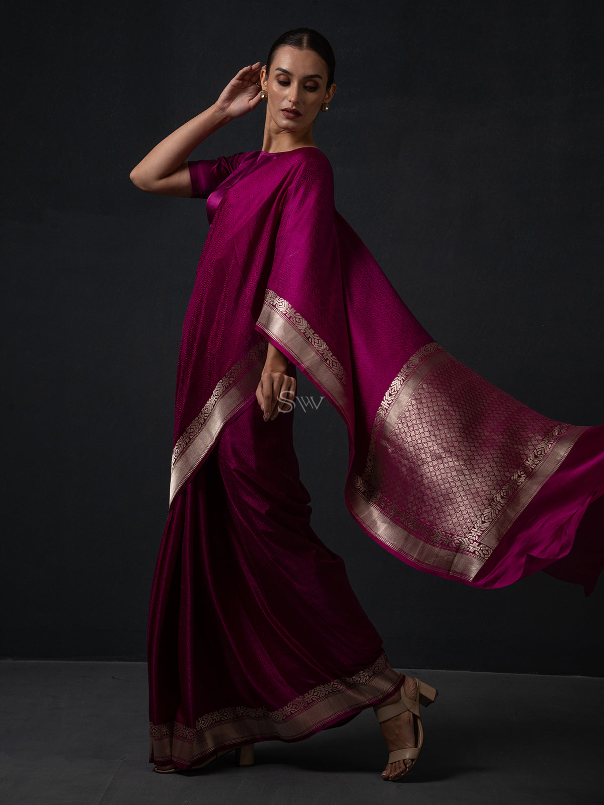 Dark Magenta Satin Tanchoi Handloom Banarasi Saree - Sacred Weaves