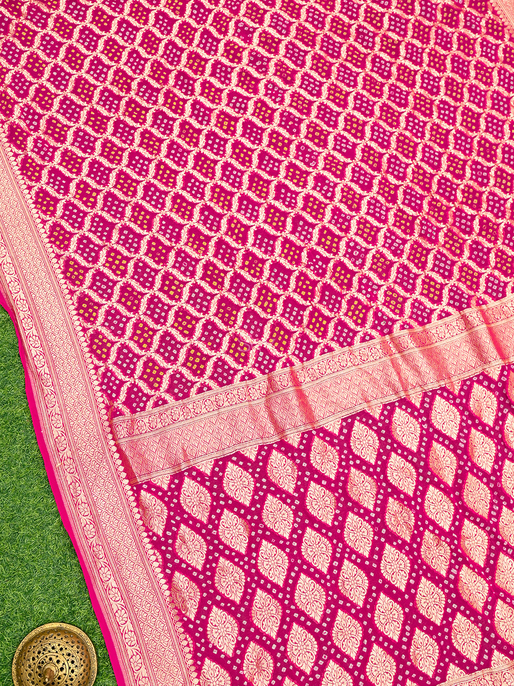 Magenta Bandhani Khaddi Georgette Handloom Banarasi Saree