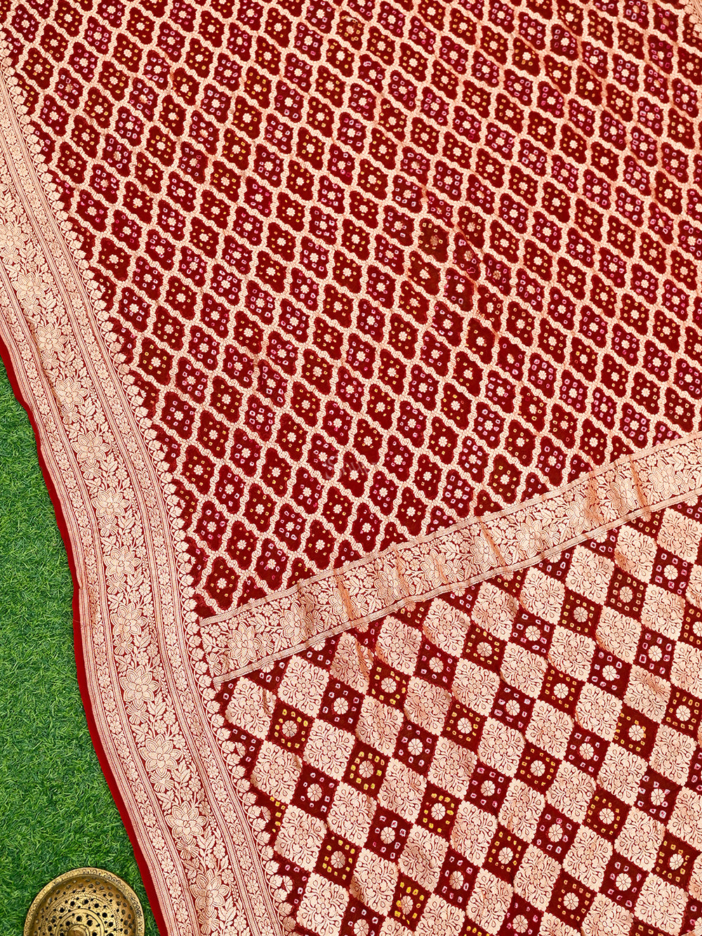 Dark Maroon Bandhani Khaddi Georgette Handloom Banarasi Saree