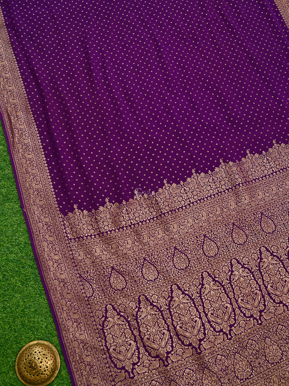 Purple Booti Crepe Silk Handloom Banarasi Saree - Sacred Weaves