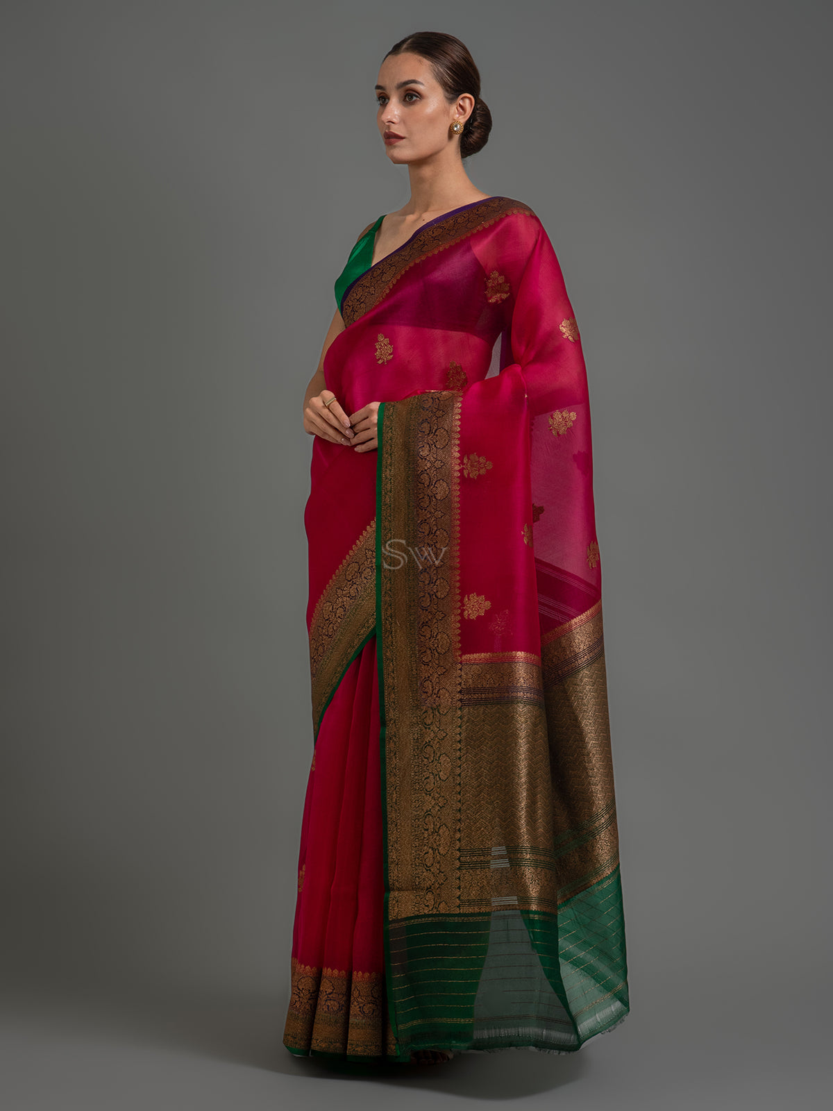 Magenta Boota Organza Silk Handloom Banarasi Saree - Sacred Weaves