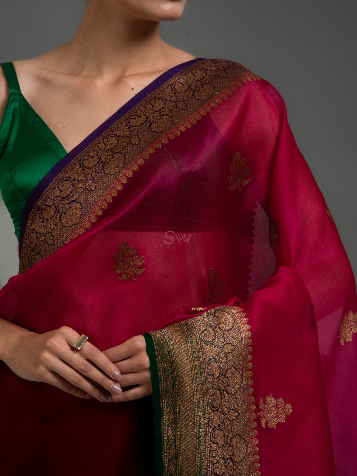 Magenta Boota Organza Silk Handloom Banarasi Saree - Sacred Weaves