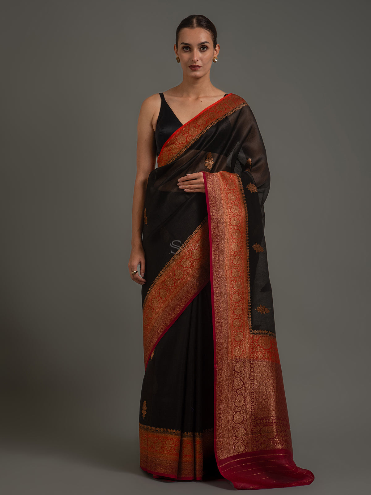 Black Boota Organza Silk Handloom Banarasi Saree - Sacred Weaves