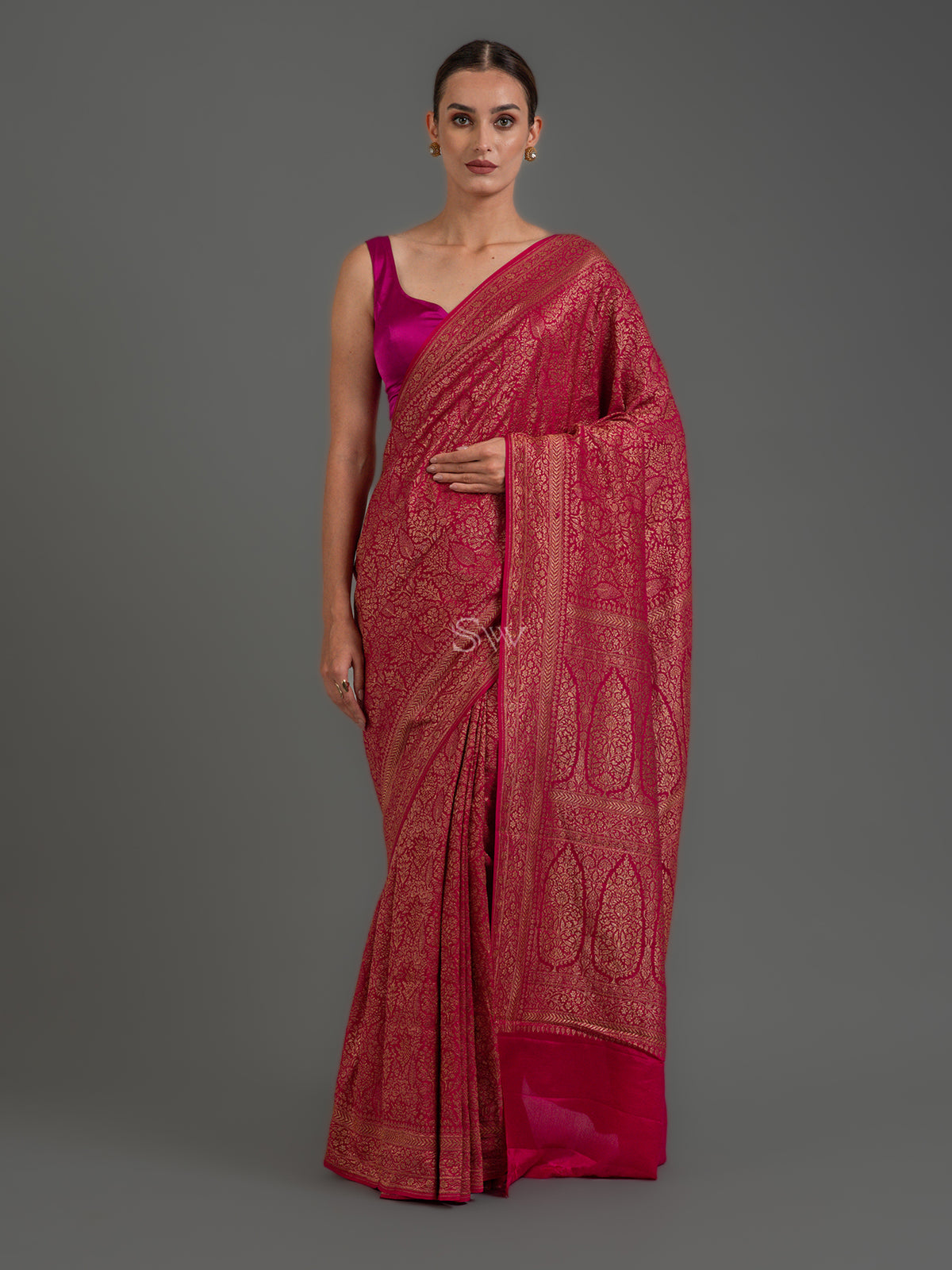 Magenta Jaal Crepe Silk Handloom Banarasi Saree - Sacred Weaves