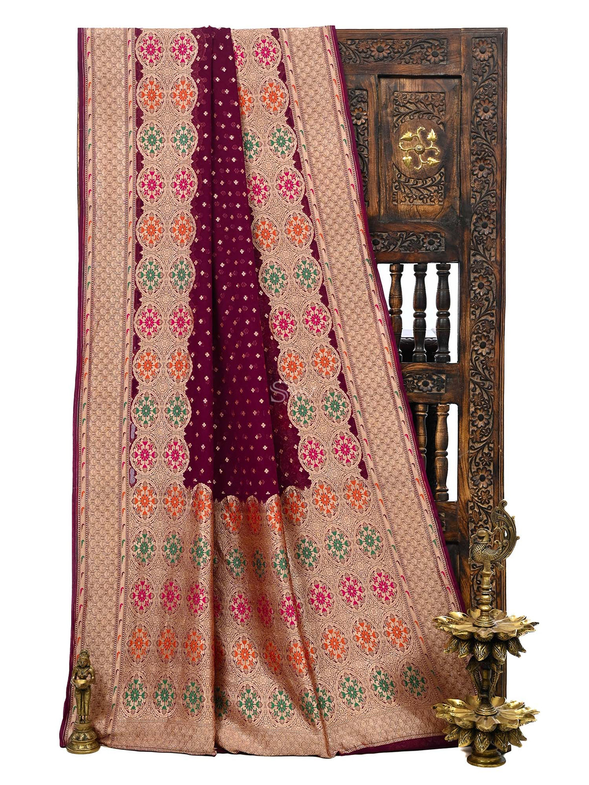 Wine Booti Khaddi Georgette Handloom Banarasi Saree