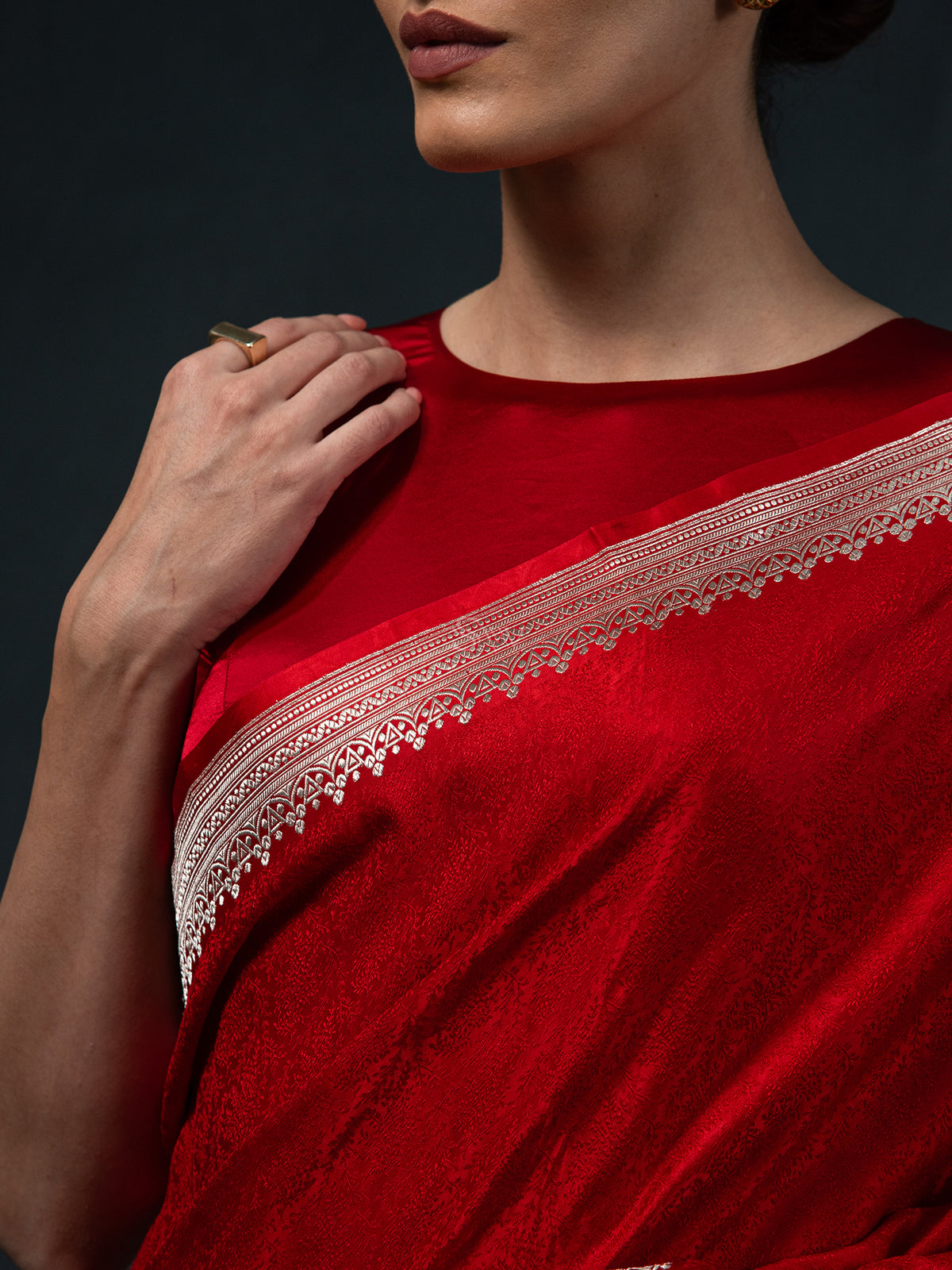 Red Satin Tanchoi Handloom Banarasi Saree - Sacred Weaves