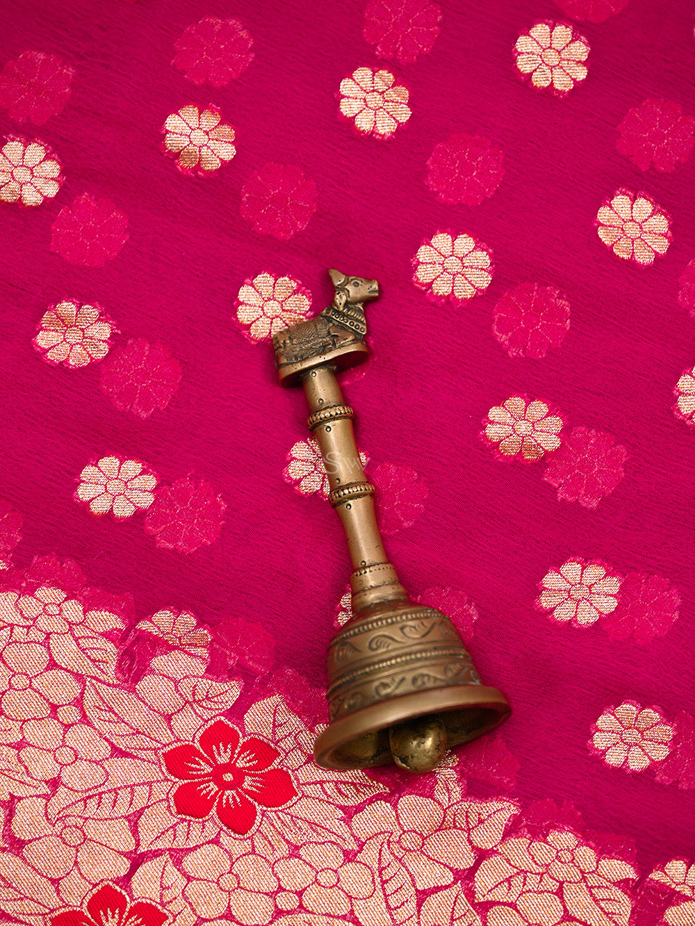 Dark Pink Booti Khaddi Georgette Handloom Banarasi Saree