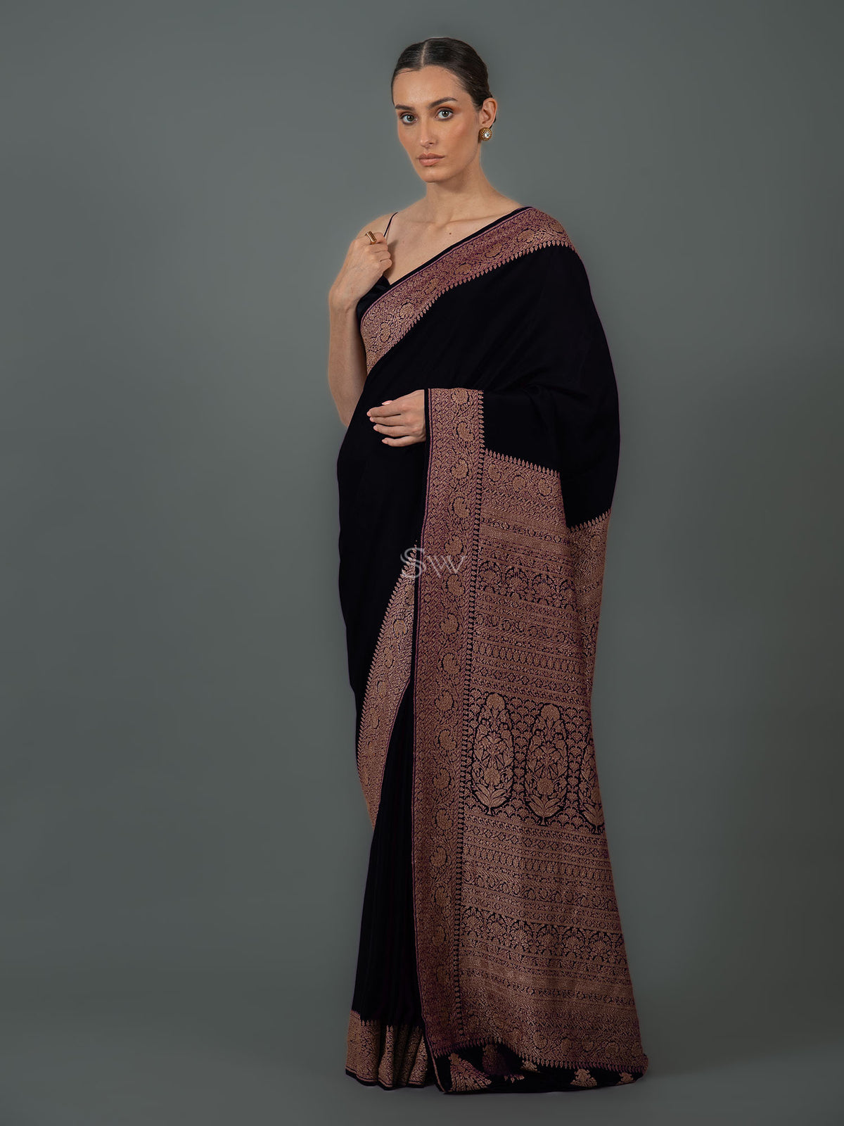 Black Plain Crepe Silk Handloom Banarasi Saree - Sacred Weaves