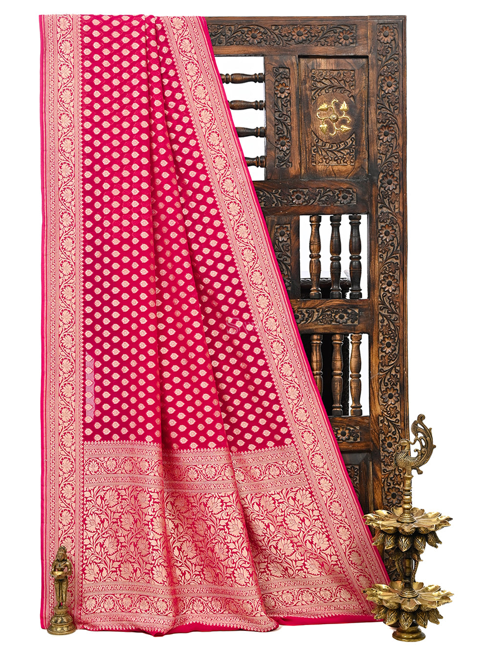 Magenta Booti Khaddi Georgette Handloom Banarasi Saree - Sacred Weaves