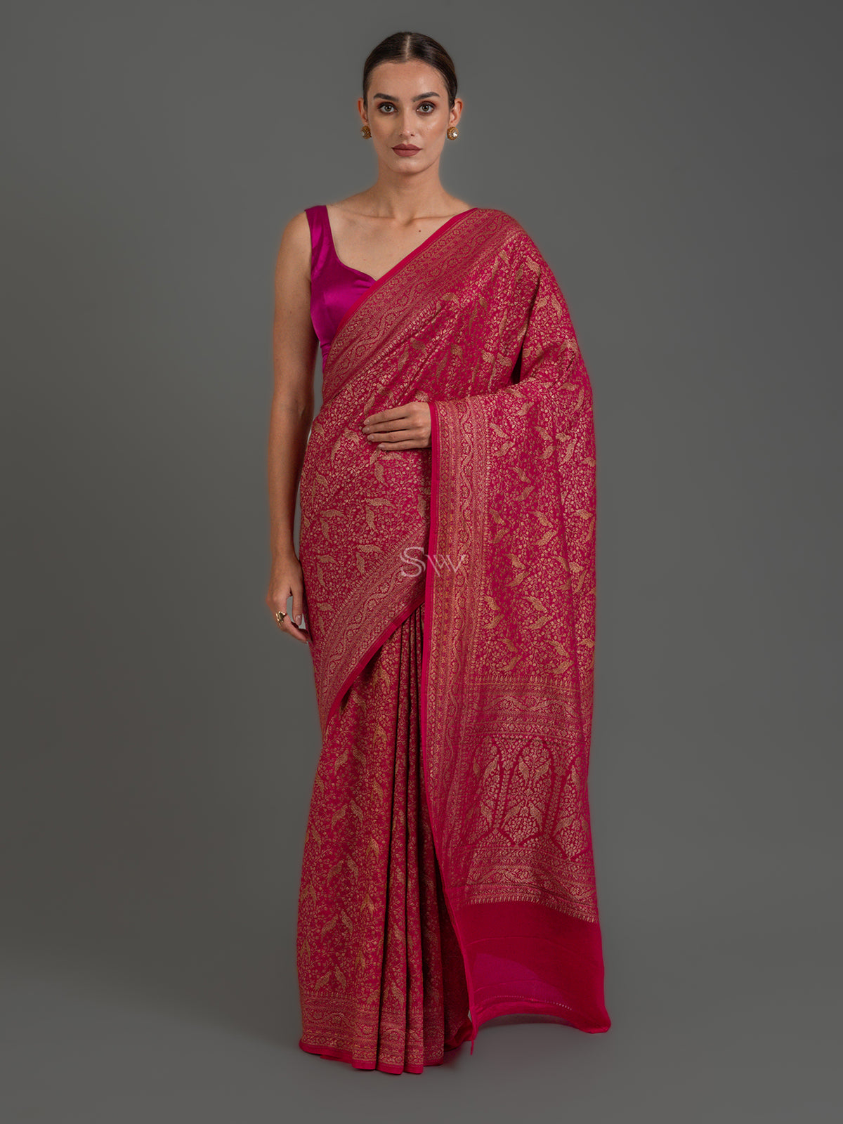 Magenta Jaal Crepe Silk Handloom Banarasi Saree - Sacred Weaves