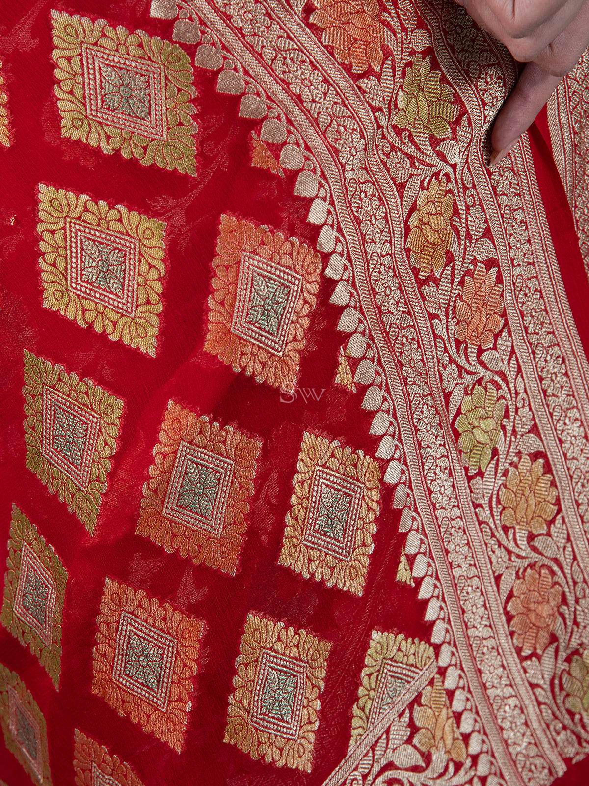 Red Rangkat Jaal Khaddi Georgette Handloom Banarasi Saree