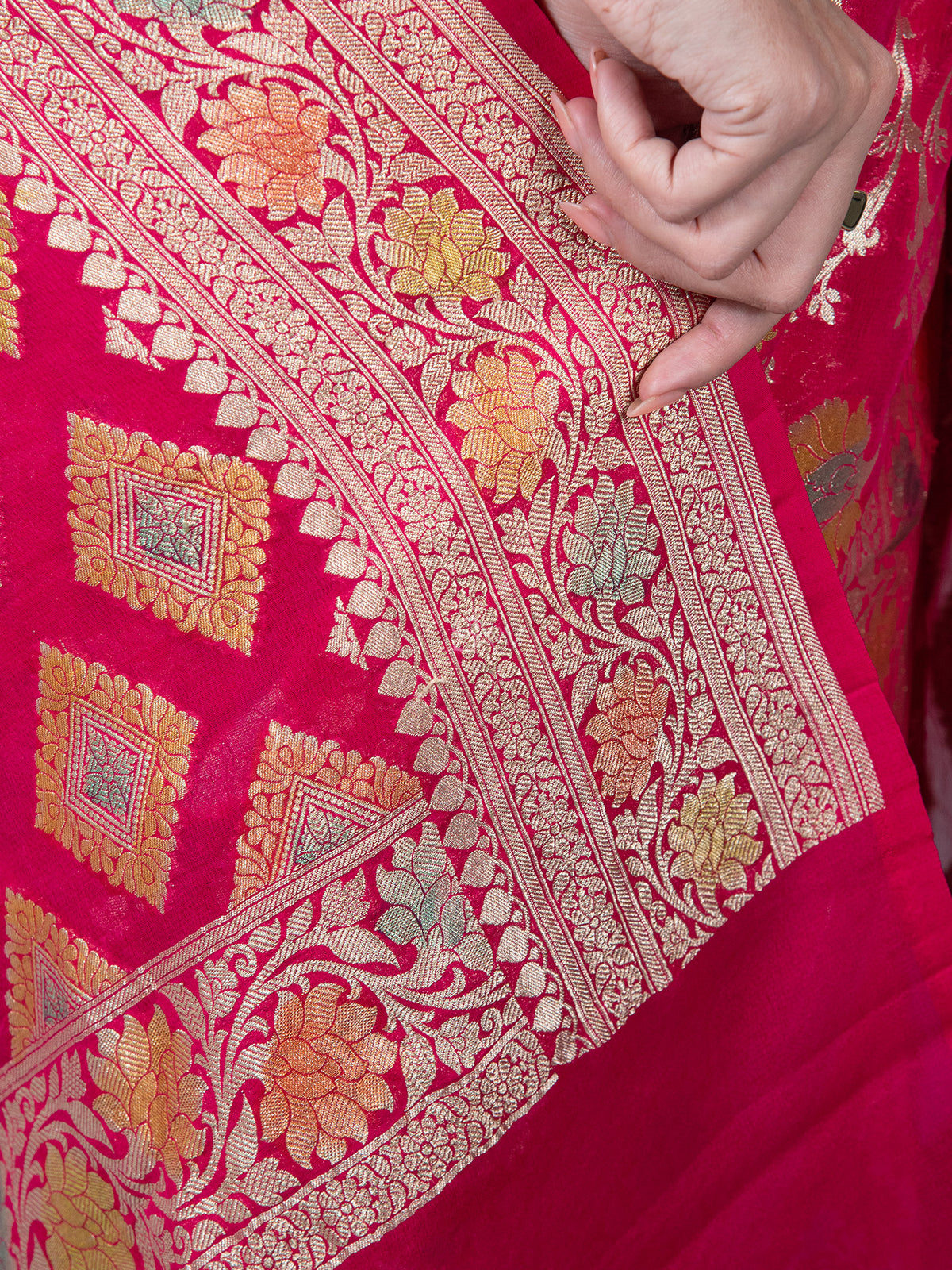 Pink Rangkat Jaal Khaddi Georgette Handloom Banarasi Saree