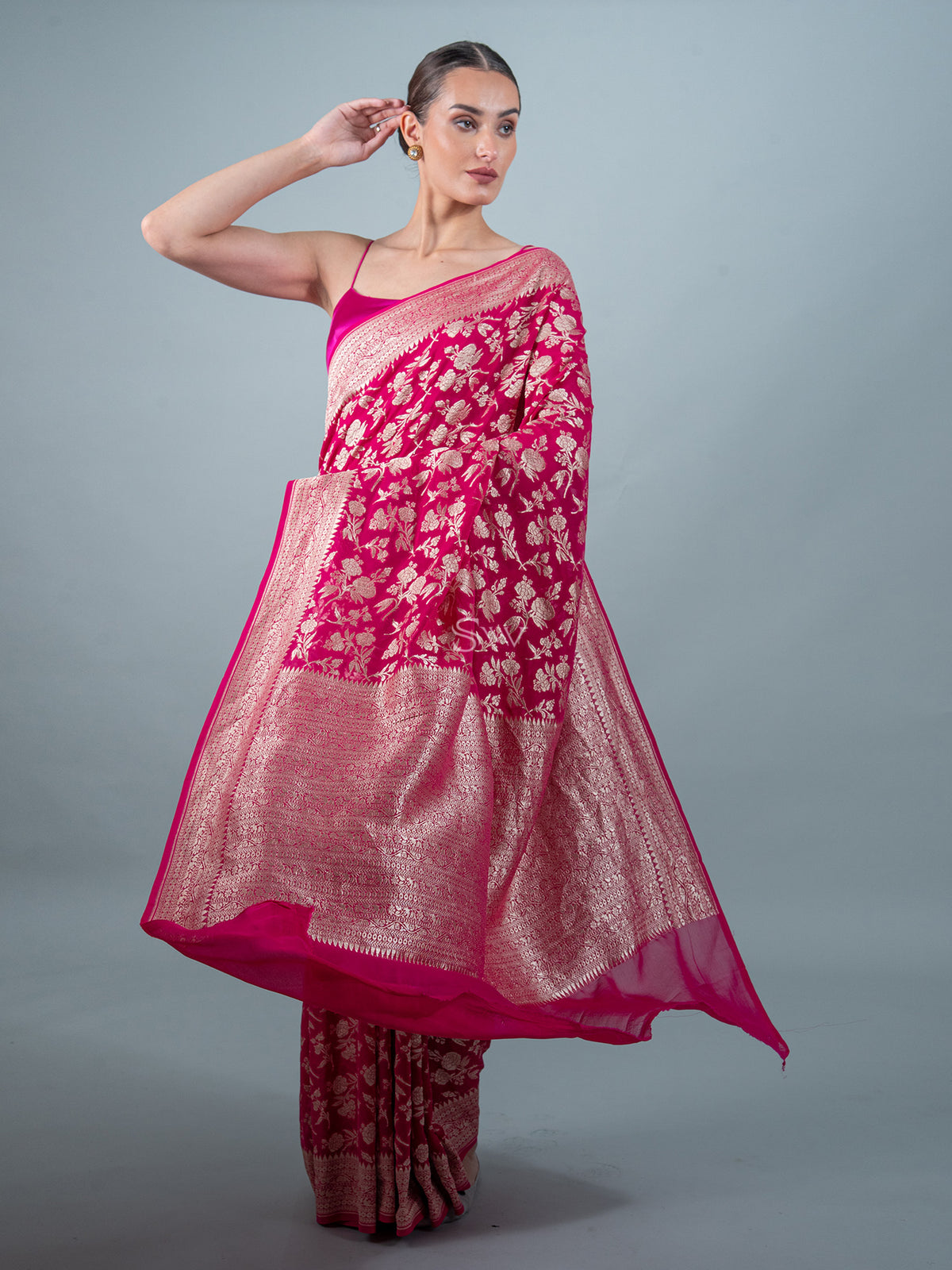 Magenta Jaal Khaddi Georgette Handloom Banarasi Saree