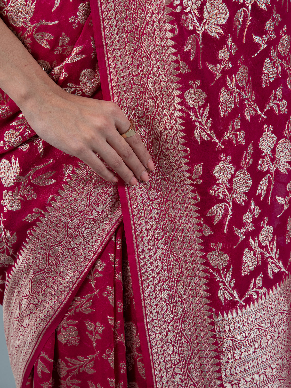 Magenta Jaal Khaddi Georgette Handloom Banarasi Saree - Sacred Weaves