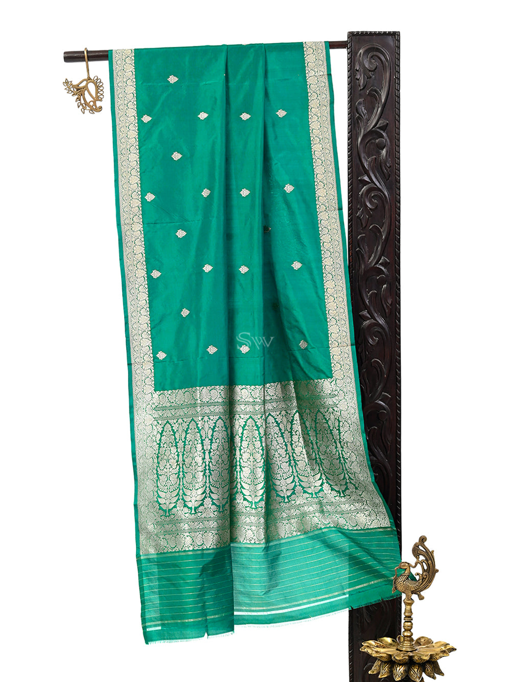 Green Booti Katan Silk Handloom Banarasi Dupatta - Sacred Weaves