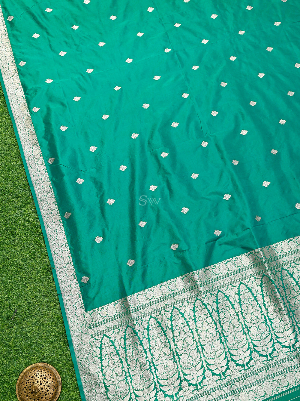 Green Booti Katan Silk Handloom Banarasi Dupatta - Sacred Weaves