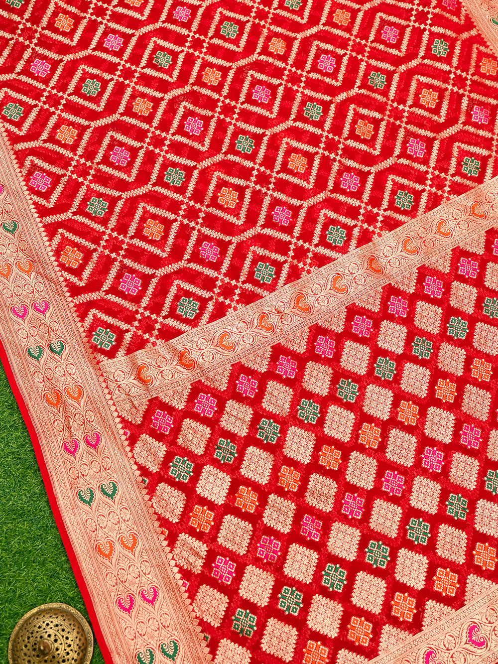 Red Meenakari Jaal Khaddi Georgette Handloom Banarasi Saree