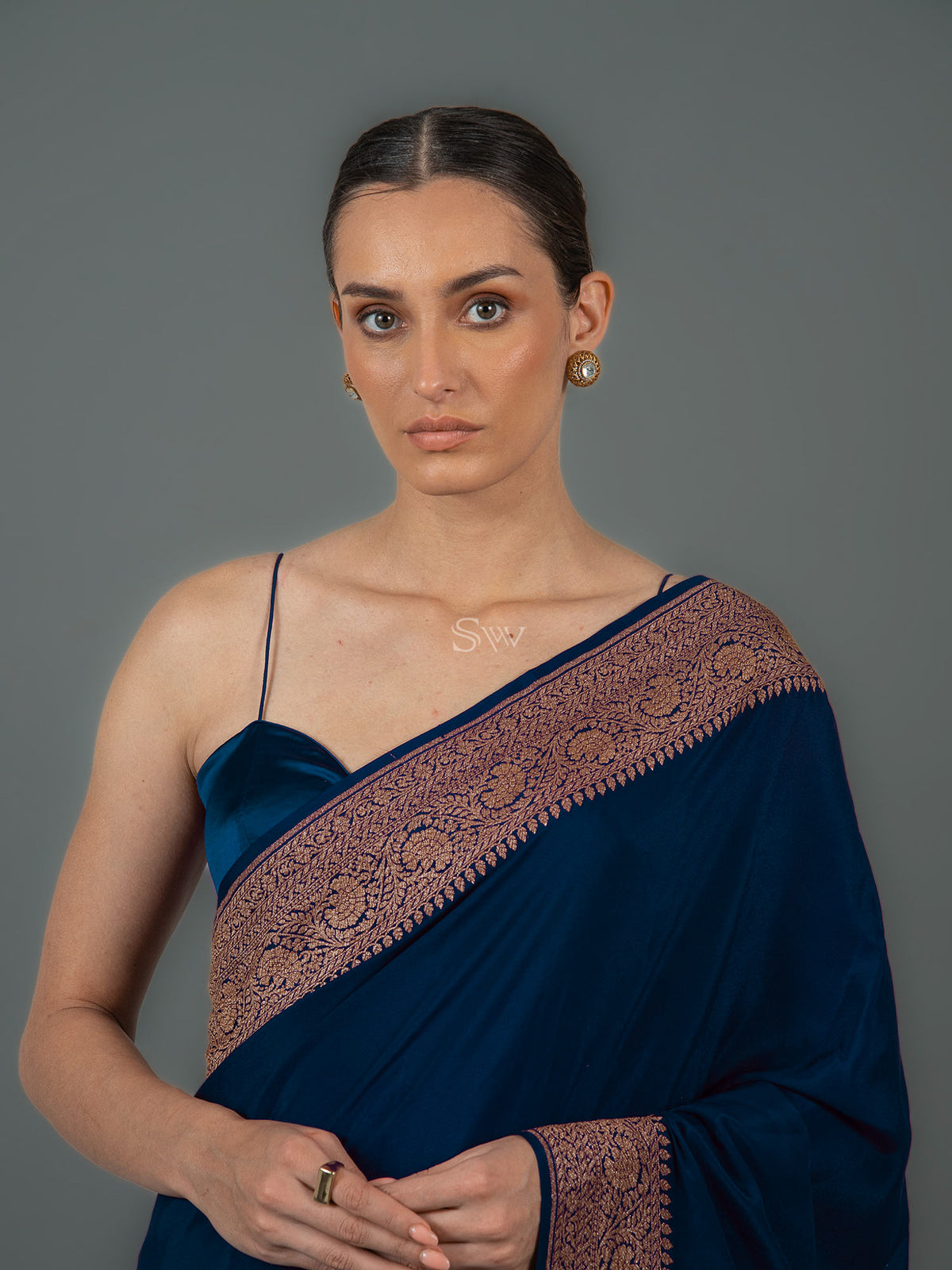 Midnight Blue Plain Crepe Silk Handloom Banarasi Saree - Sacred Weaves