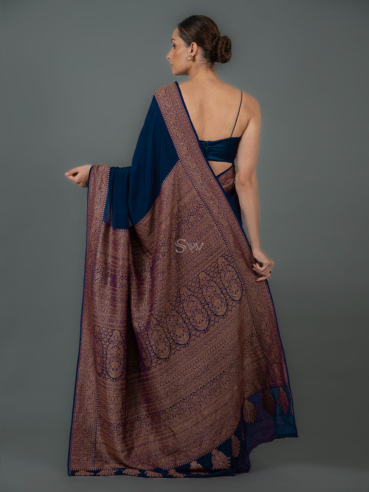 Midnight Blue Plain Crepe Silk Handloom Banarasi Saree - Sacred Weaves