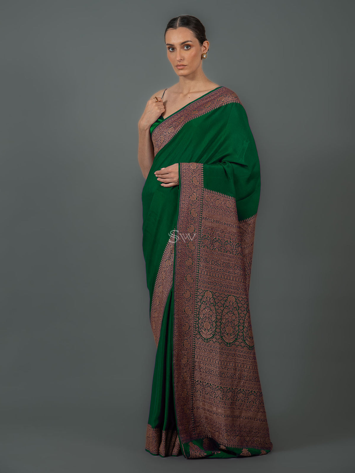 Bottle Green Plain Crepe Silk Handloom Banarasi Saree - Sacred Weaves