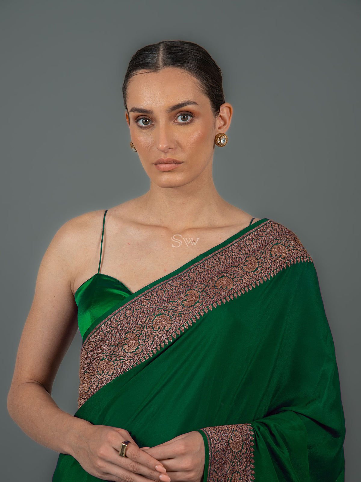 Bottle Green Plain Crepe Silk Handloom Banarasi Saree - Sacred Weaves