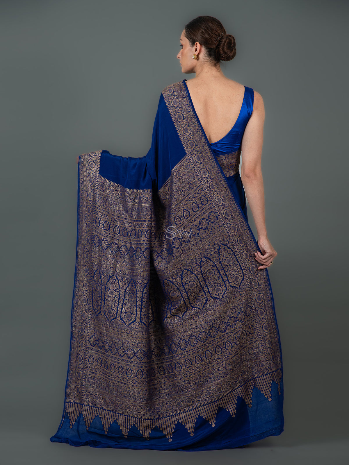 Dark Royal Blue Plain Crepe Silk Handloom Banarasi Saree - Sacred Weaves