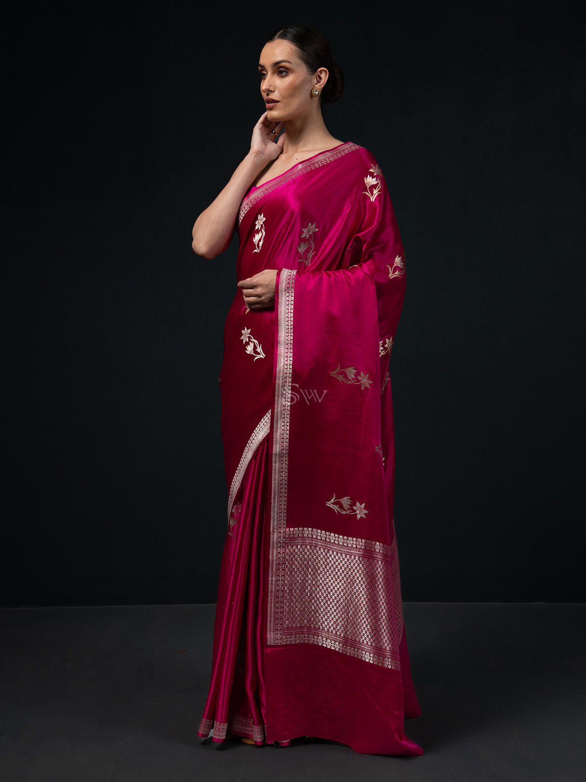 Dark Magenta Boota Satin Silk Handloom Banarasi Saree - Sacred Weaves