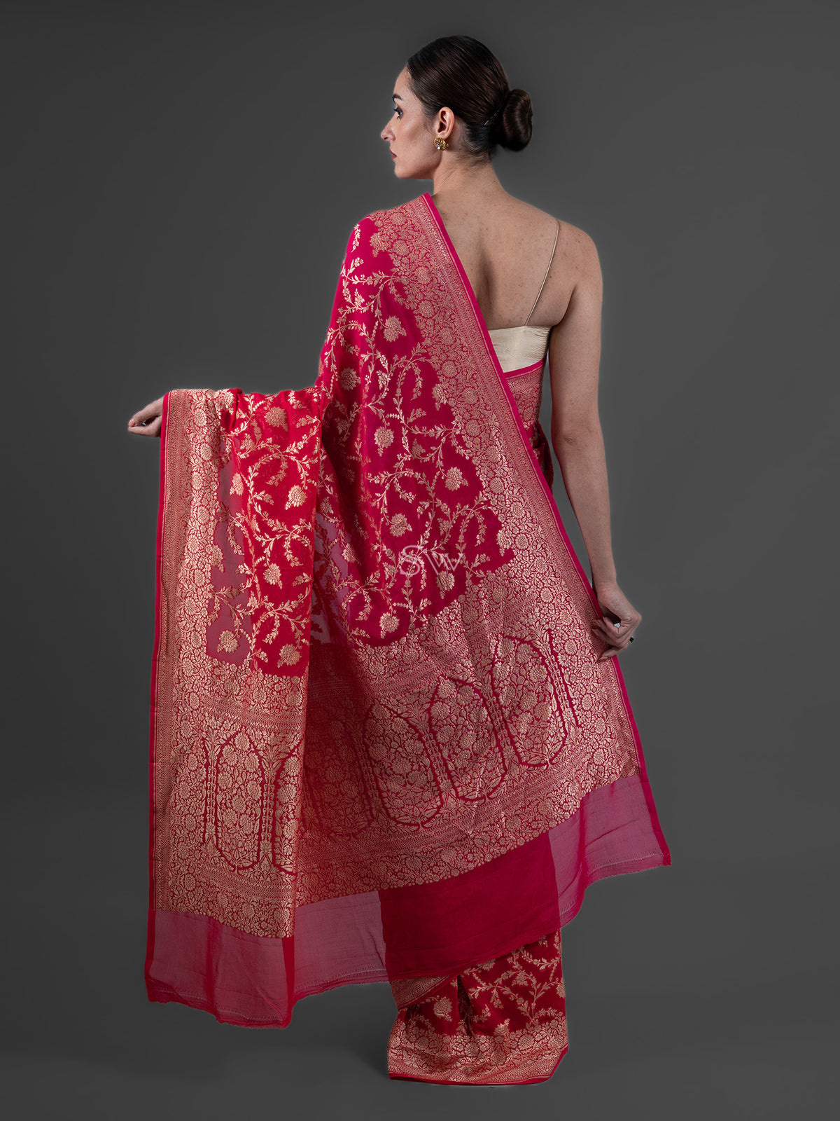 Red Pink Jaal Khaddi Georgette Handloom Banarasi Saree - Sacred Weaves