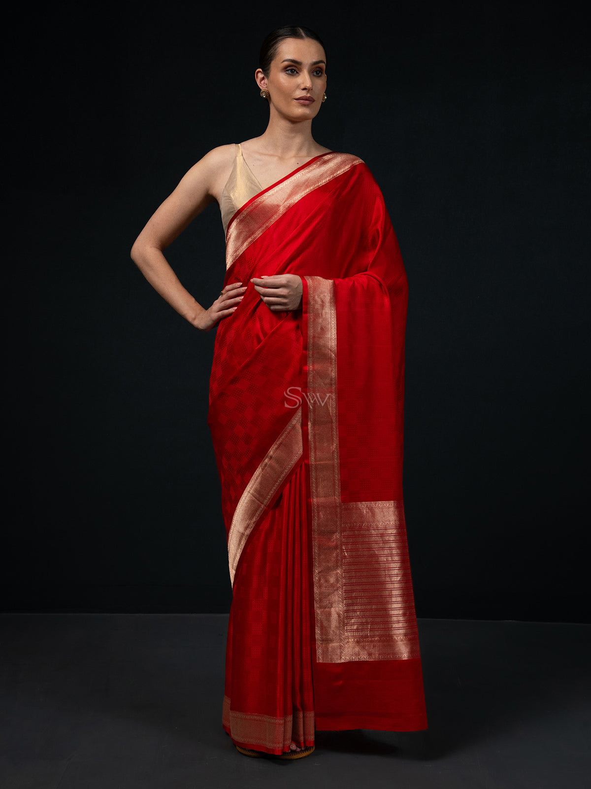 Red Satin Tanchoi Handloom Banarasi Saree - Sacred Weaves