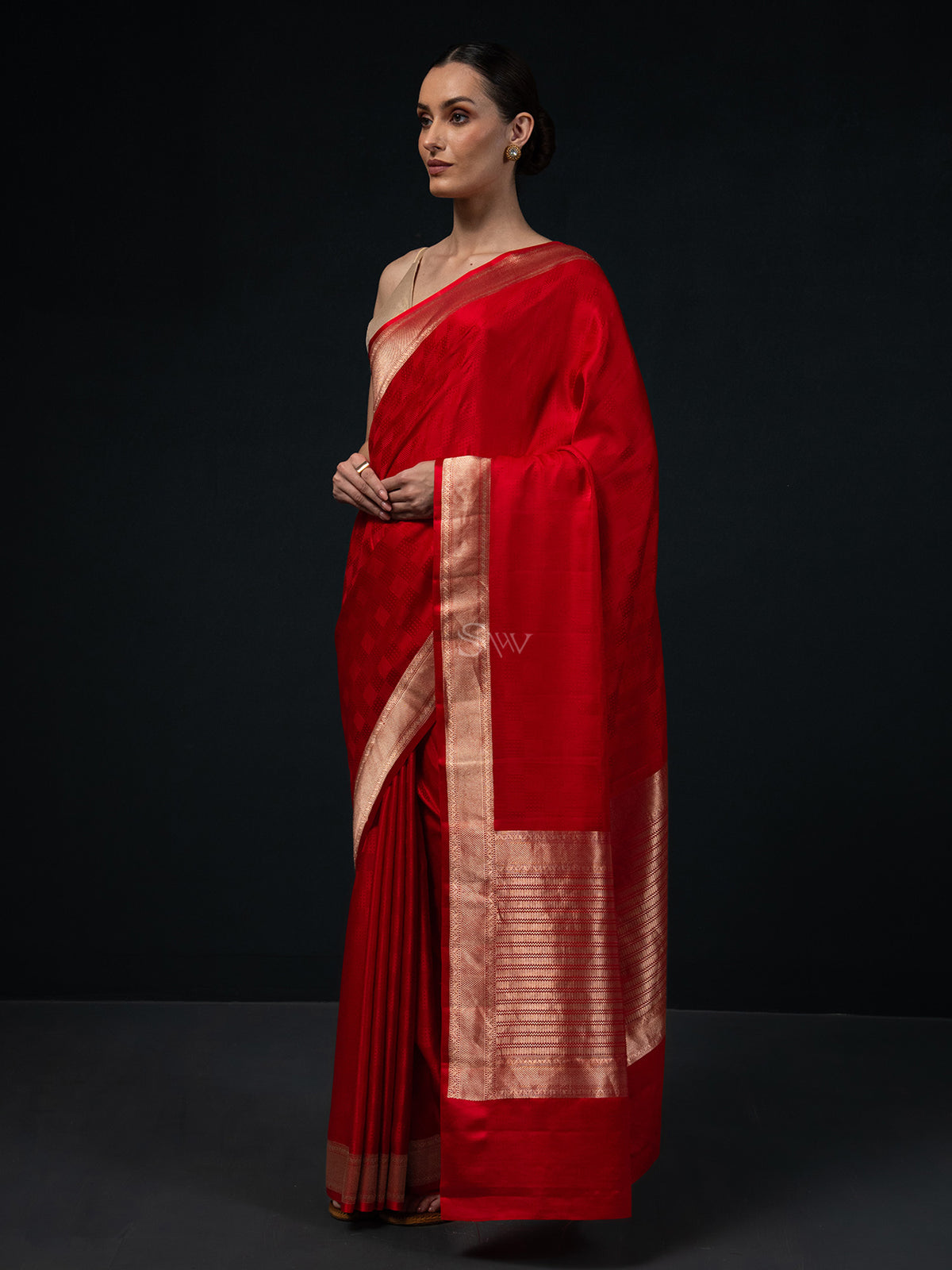 Red Satin Tanchoi Handloom Banarasi Saree - Sacred Weaves