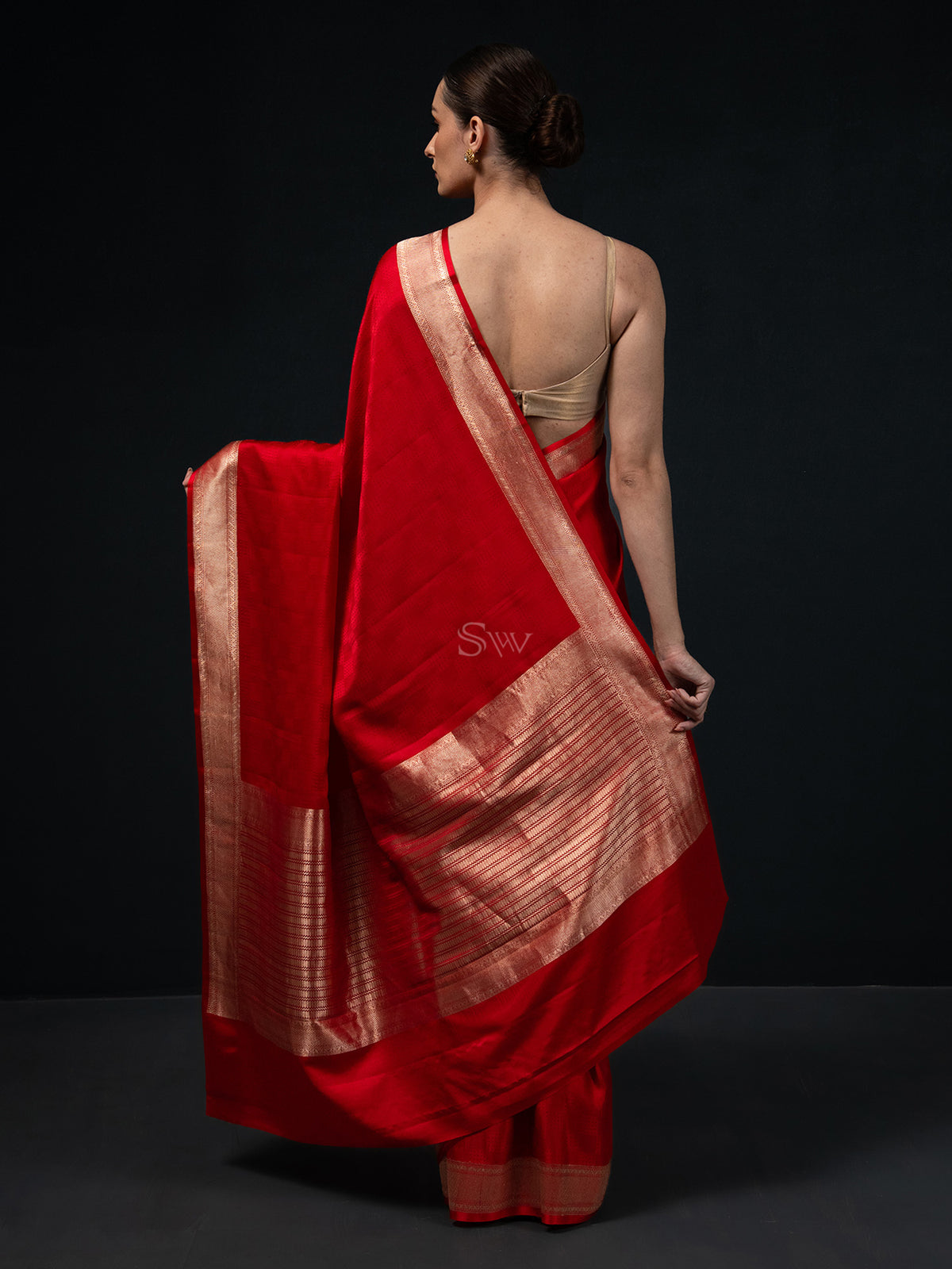 Red Satin Tanchoi Handloom Banarasi Saree - Sacred Weaves